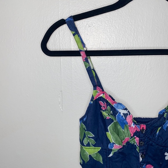 Hollister Dresses & Skirts - 🎱Hollister floral dress!
